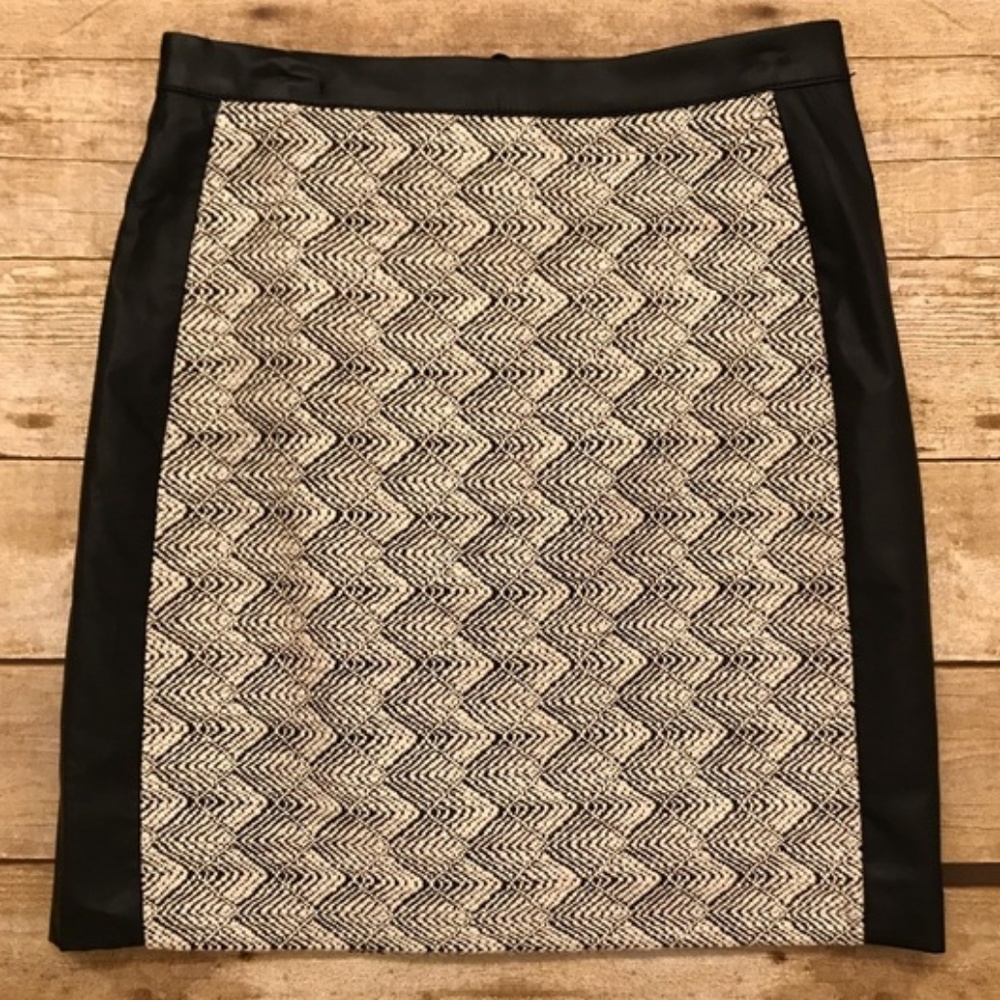 H&M Knit Faux Leather Skirt Size 6